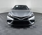 Used 2021 Toyota Camry SE image 3