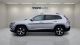 Used 2019 Jeep Cherokee Limited image 2