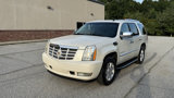 Used 2012 Cadillac Escalade 2WD image 3