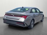 Used 2024 Hyundai Elantra Blue image 5
