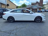 Used 2023 Hyundai Elantra SEL image 4