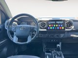 Used 2019 Toyota Tacoma TRD Sport image 4