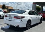 Used 2023 Toyota Camry SE image 2