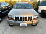 Used 2000 Jeep Grand Cherokee Laredo image 2