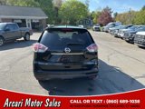 Used 2015 Nissan Rogue SV w/ SV Moonroof Package image 4