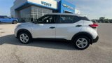 Used 2020 Nissan Kicks S image 5