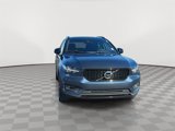 Used 2022 Volvo XC40 T5 R-Design image 3