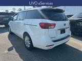 Used 2017 Kia Sedona LX w/ LX Essentials Premium Package image 3