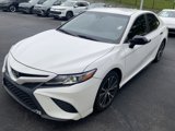 Used 2020 Toyota Camry SE image 2