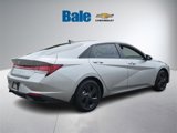 Used 2023 Hyundai Elantra SEL image 3