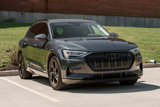 Used 2022 Audi e-tron Premium Plus image 2