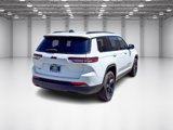 Used 2023 Jeep Grand Cherokee L Laredo image 5