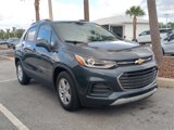 Certified 2022 Chevrolet Trax LT w/ LT Convenience Package image 2
