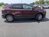 Used 2024 Ford Edge SEL w/ Convenience Package image 3