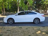 Used 2015 Toyota Camry SE image 3
