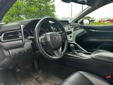 Used 2021 Toyota Camry SE w/ Convenience Package image 2