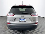 Used 2019 Jeep Cherokee Latitude Plus w/ Cold Weather Group image 5