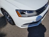 Used 2017 Volkswagen Jetta SE image 3