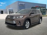 Used 2019 Toyota Highlander Limited image 3