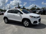Used 2017 Chevrolet Trax LT w/ LT Convenience Package image 2