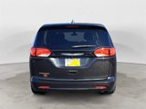 Used 2022 Chrysler Voyager LX image 4