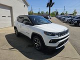New 2025 Jeep Compass Limited image 3