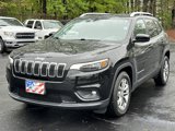 Used 2019 Jeep Cherokee Latitude Plus w/ Comfort/Convenience Group image 3