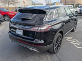 Used 2022 Lincoln Nautilus Reserve w/ Monochromatic Package image 5