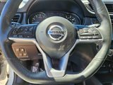 Used 2018 Nissan Rogue SV image 2