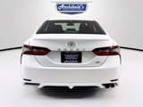 Used 2022 Toyota Camry SE image 5