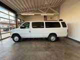 Used 2000 Ford E-350 and Econoline 350 Club Wagon image 3