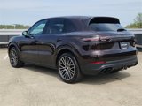 Certified 2023 Porsche Cayenne image 3