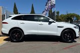 Used 2018 Jaguar F-PACE Prestige image 3