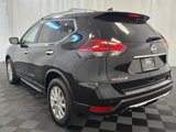 Used 2019 Nissan Rogue SV image 4
