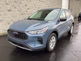 New 2025 Ford Escape Active image 2