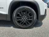 Used 2023 GMC Acadia SLE w/ Driver Convenience Package image 5