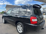 Used 2007 Toyota Highlander 4WD w/ 3rd Row image 3