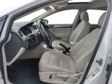 Used 2015 Volkswagen Golf S image 2