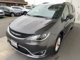 Used 2019 Chrysler Pacifica Touring-L image 2