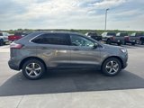 Used 2024 Ford Edge SEL w/ Convenience Package image 6