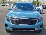 Used 2024 Kia Seltos EX image 2