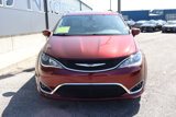 Used 2017 Chrysler Pacifica Touring-L Plus w/ Tire & Wheel Group image 2