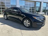 Used 2018 Kia Optima LX image 2