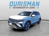 New 2024 Volkswagen Taos SE image 3