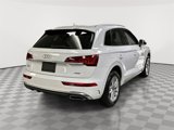 Used 2022 Audi Q5 2.0T Premium w/ Convenience Package image 2