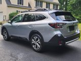 Used 2022 Subaru Outback Limited image 4