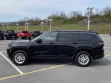 Used 2023 Jeep Grand Cherokee L Laredo image 2