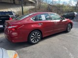 Used 2016 Nissan Altima 2.5 SL w/ Moonroof Package image 3