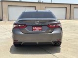 Used 2021 Toyota Camry SE image 6