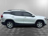 Used 2022 GMC Terrain SLE w/ Driver Convenience Package image 5